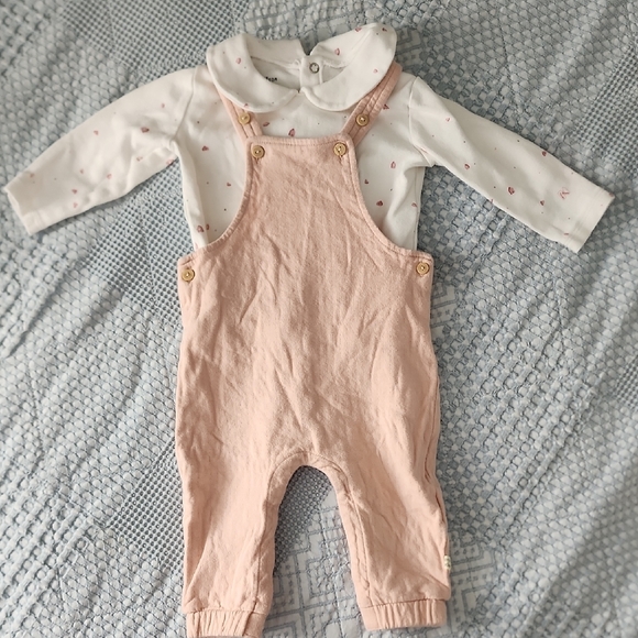 Pink Ruffled Kids Matching Set - Picture 9 of 16